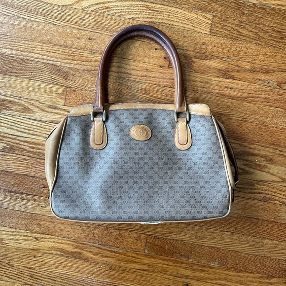 Gucci Brown and Tan Shoulder Bag - Picture 1 of 11